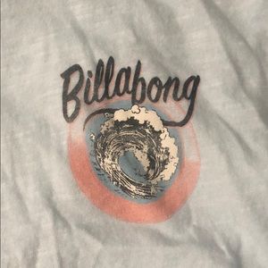 Billabong Tops - Billabong tee🏄🏼♀️ Billabong Tops - Billabong tee🏄🏼♀️
